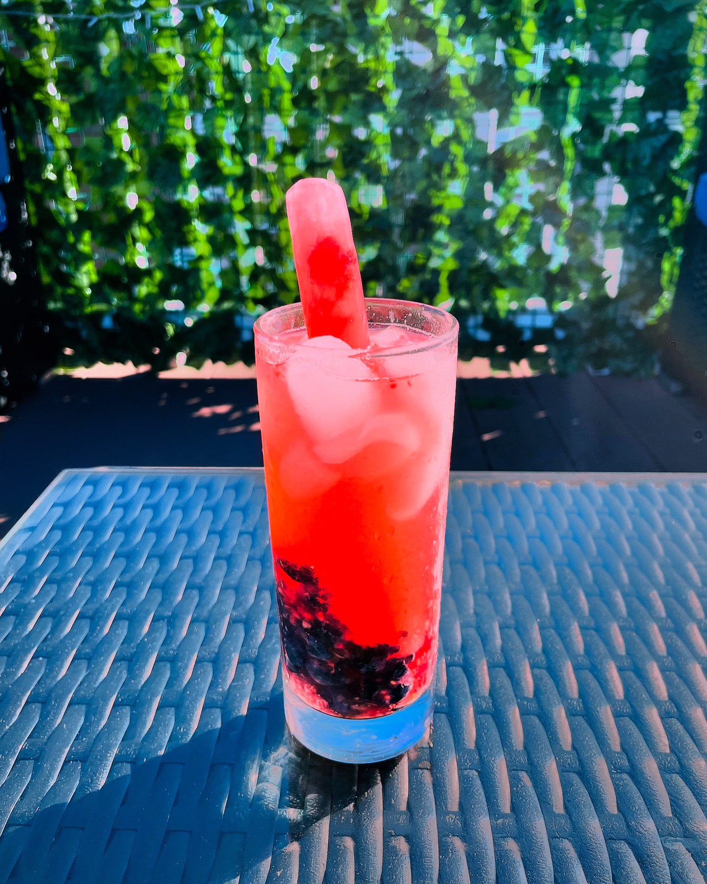 The COOL-IT™ Ice Straw Maker!